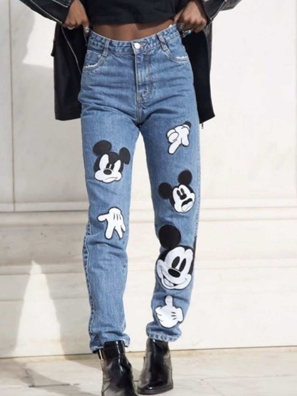 Zara Trafaluc X Disney Mom Style Ankle Denim Jeans Mickey Mouse Patched Size 6